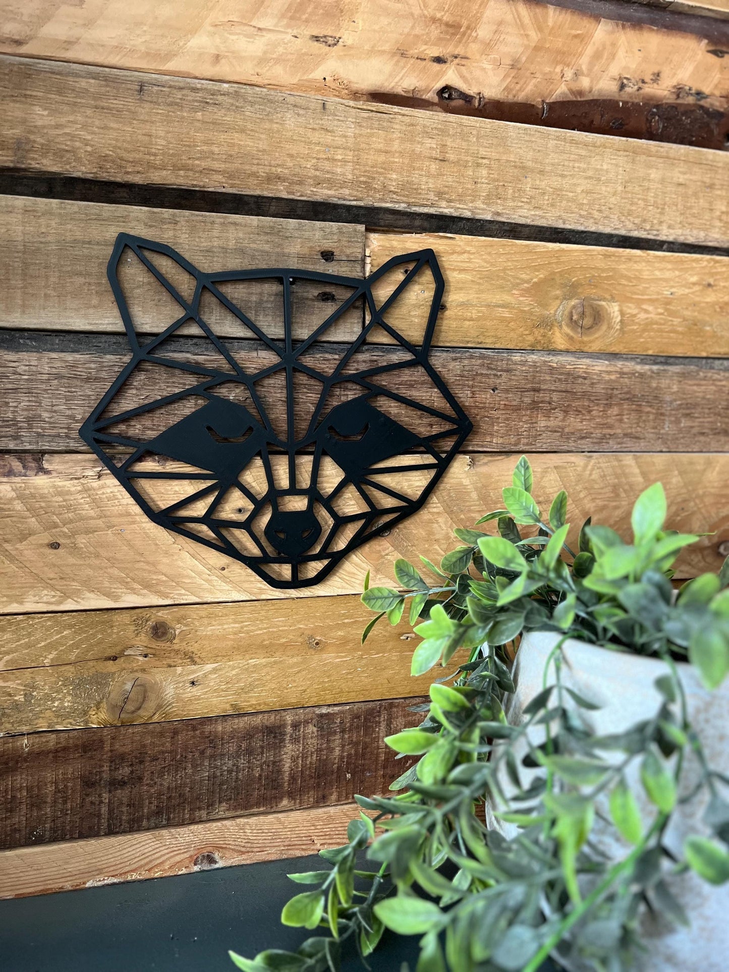 Geometric Raccoon Wall Art: 3D Printed Animal Decor