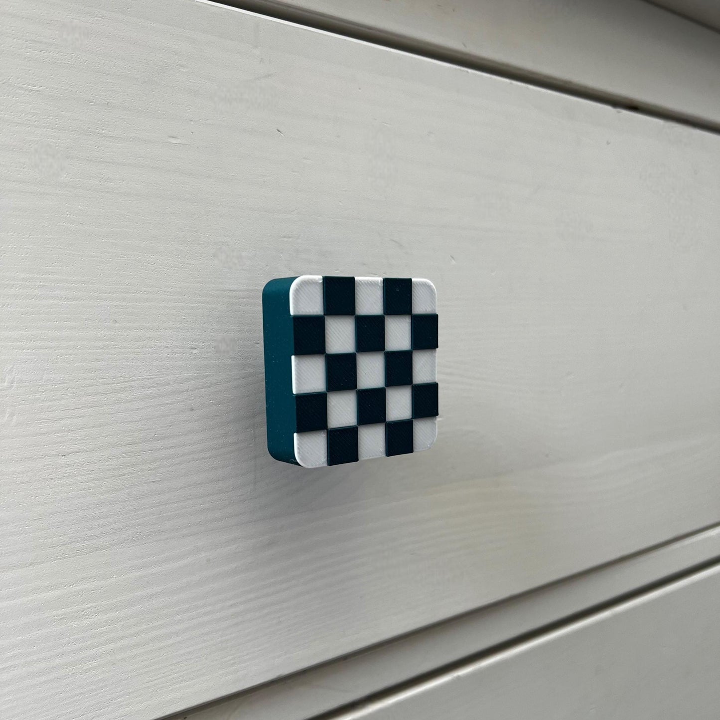 Checkerboard Drawer Knob: 3D Printed Skater Style Cabinet Pull
