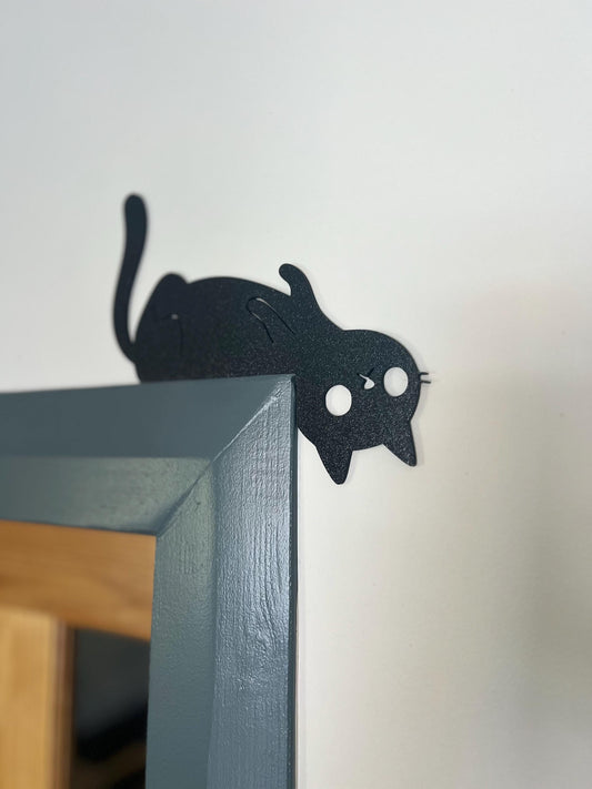 Chunky Cat Doorway Decoration 3D Printed Door Trim Topper Playful Feline Corner Buddy Home Accent