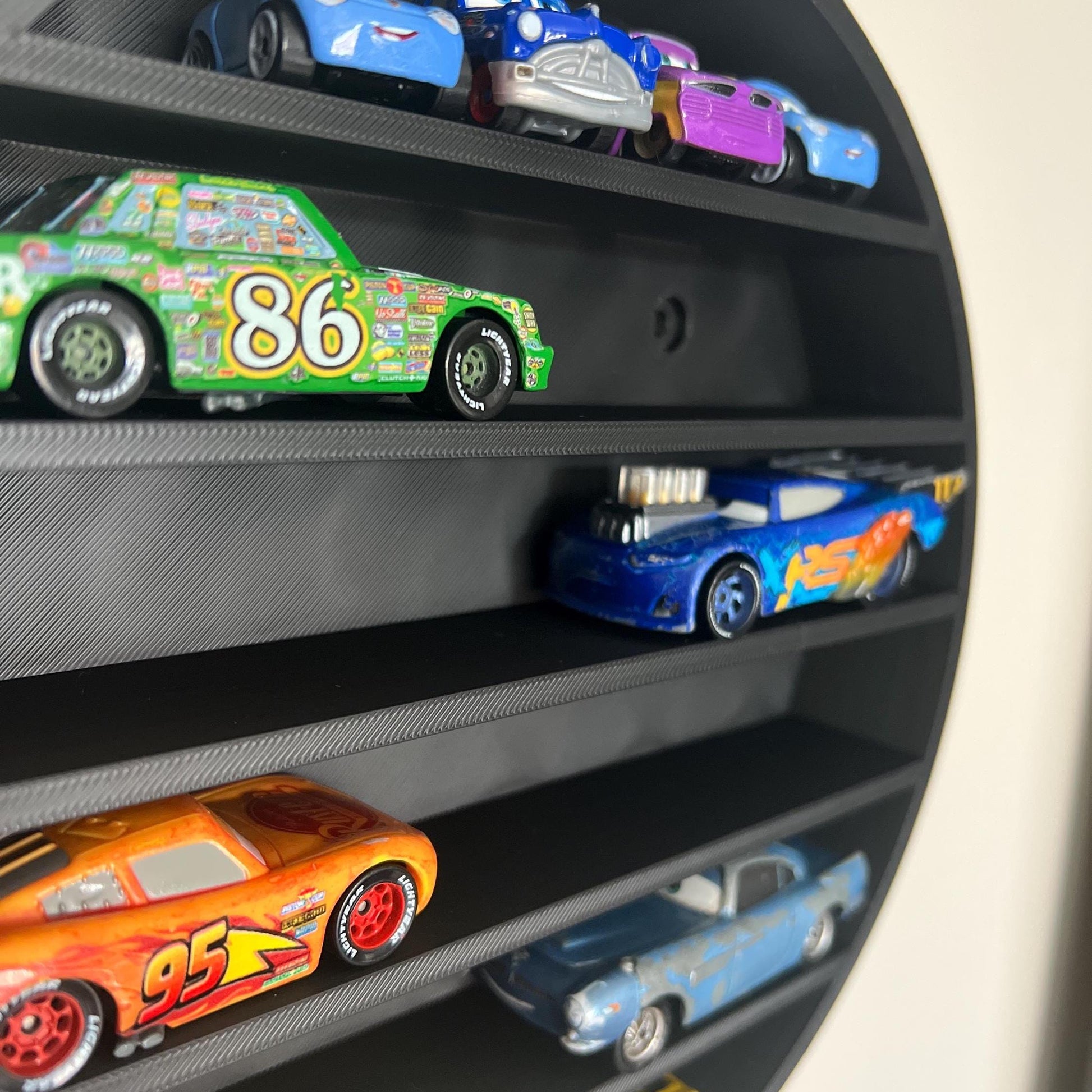 Tyre-Shaped Display Shelf for Diecast Cars, Diecast Minis and Hotwheels | 3D Printed Wall-Mounted Organizer for Hot Wheels and Collectibles