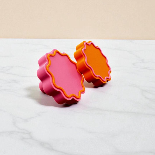Retro Wavy Drawer Pulls – 3D Printed Cabinet Knobs in Pink & Orange – Modern Funky Hardware for Dressers and Cabinets