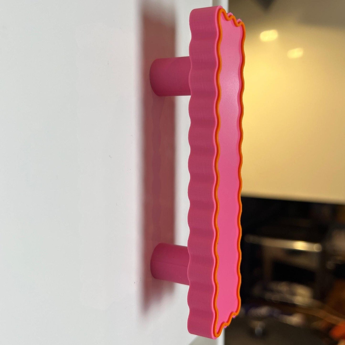 Pink Wavy Retro Cabinet Pulls – Fun & Colorful 3D Printed Handles (3&quot; Screw Spacing)
