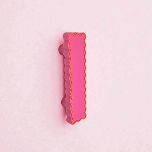 Pink Wavy Retro Cabinet Pulls – Fun & Colorful 3D Printed Handles (3&quot; Screw Spacing)