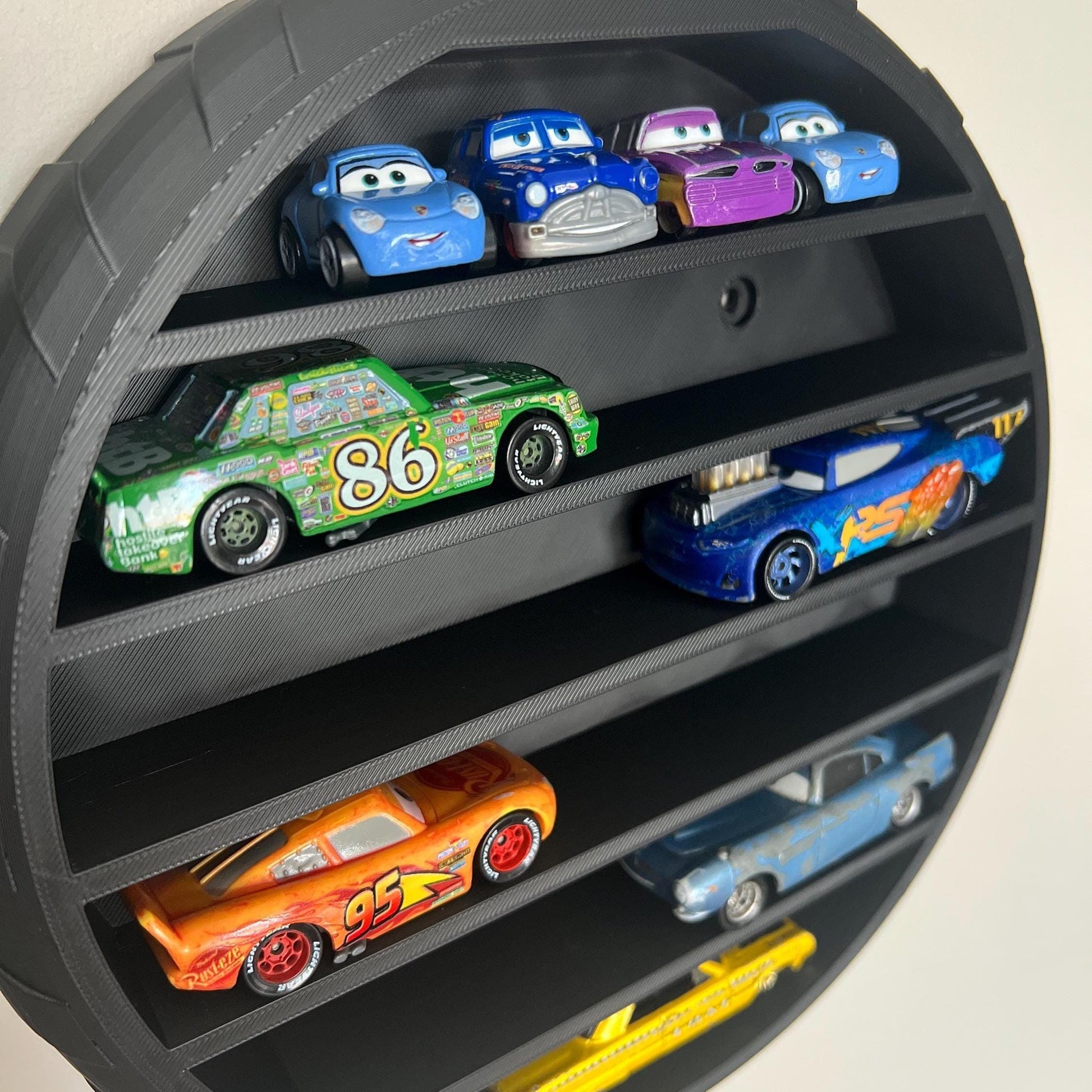 Tire-Shaped Display Shelf for Diecast Cars, Diecast Minis and Hotwheels | 3D Printed Wall-Mounted Organizer for Hot Wheels and Collectibles